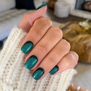 Colorstreet Feeling Pine